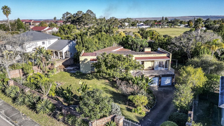 4 Bedroom Property for Sale in Kaffrarian Heights Eastern Cape